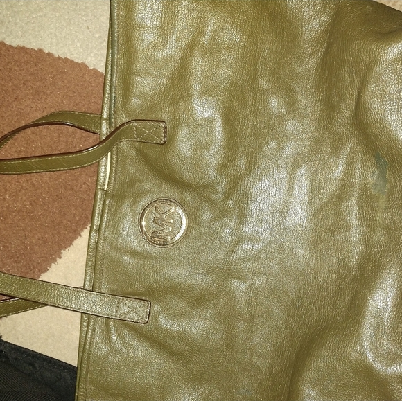 Michael Kors Handbags - Michael kors bag